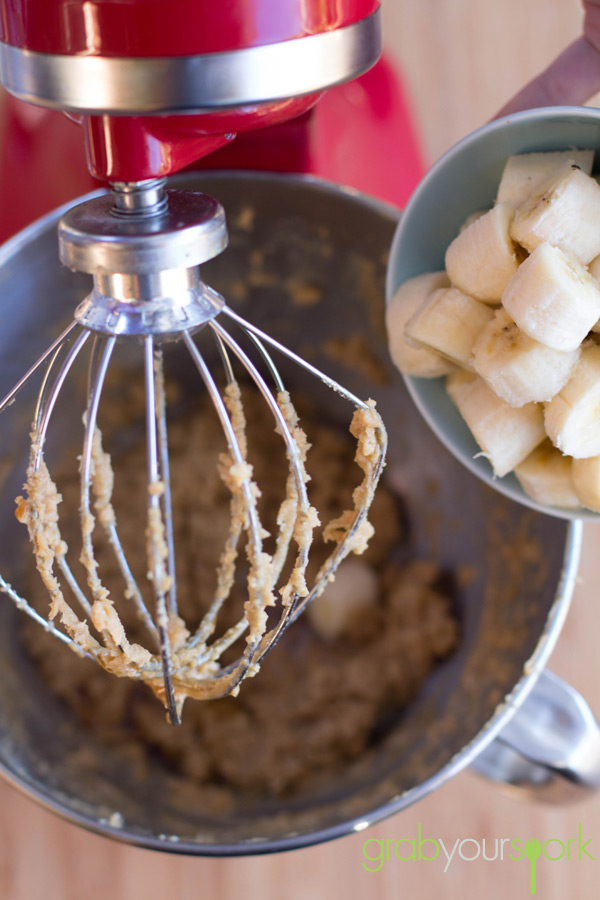 Sticky date and banana loaves ingredients