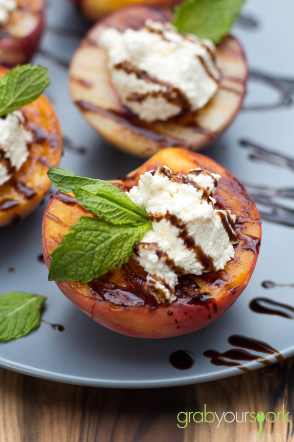 Grilled Peaches with Ricotta and Balsamic