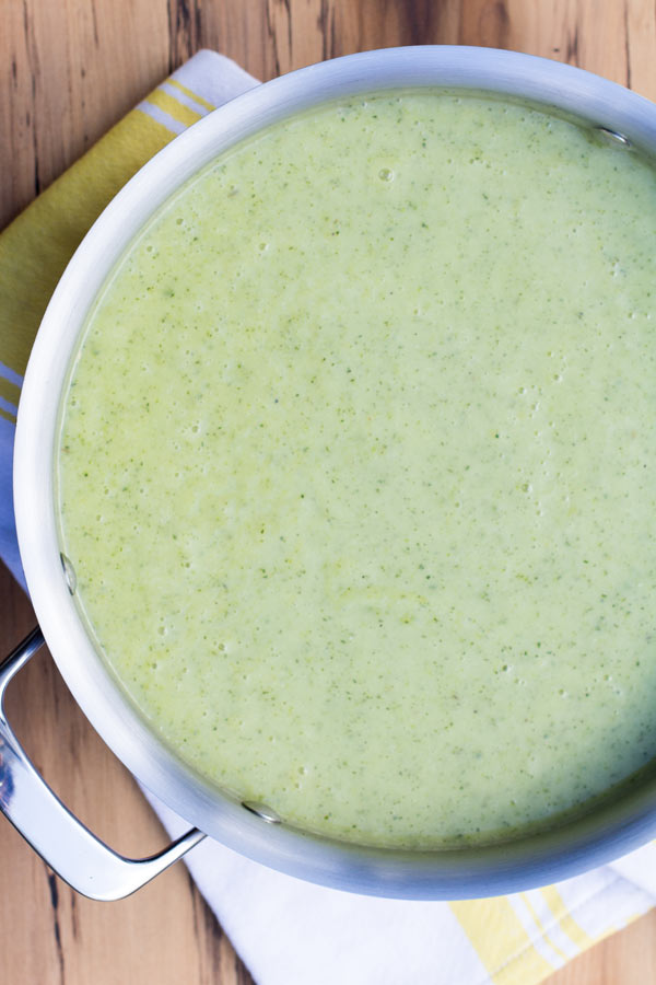 Creamy Healthy vegetarian zucchini soup recipe